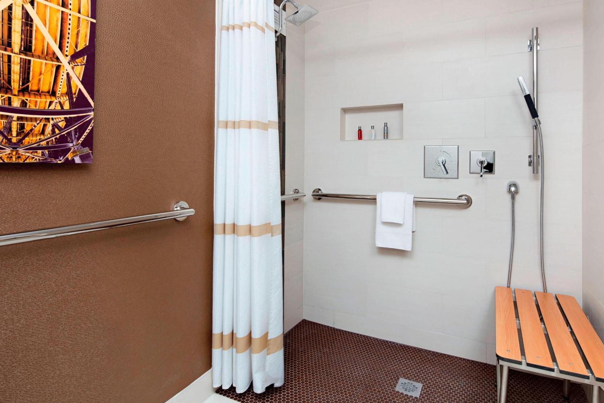 Baton Rouge Marriott Hotel Екстериор снимка